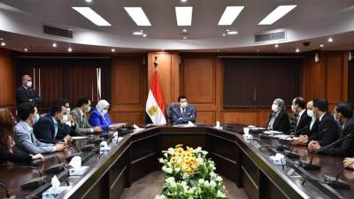 وزير الشباب والرياضة يكرم الفائزين بالمعرض الدولي العربي الأفريقي للمبتكرين والمخترعين