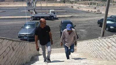 رئيس جهاز "العبور"  يتفقد سير العمل بالمشروعات الترفيهية والخدمية بالمدينة