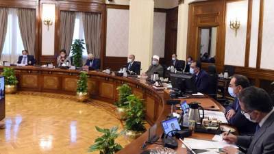 رئيس الوزراء: تشكيل مجموعة عمل للإشراف على تنفيذ الاستراتيجية الوطنية لحقوق الإنسان