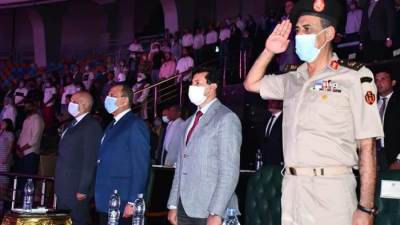 وزير الرياضة وقائد القوات الجوية ومساعد وزير الدفاع يشهدون«Air Forse One»للكيك بوكسينج