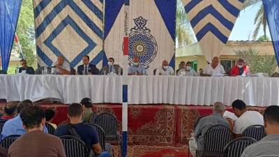 رئيس جهاز العبور: بيع7محال تجارية وصيدلية بمشروع دار مصر لتلبية احتياجات المواطنين