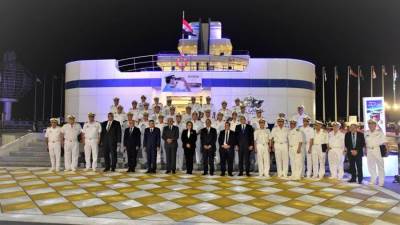 الفريق ربيع يشهد احتفالية قناة السويس بعيد المرشد..ويكرم مجموعة من كبار المرشدين