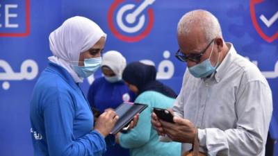 الصحة: تسجيل5330 مواطنًا لتلقي اللقاح بحملة "معًا نطمئن..سجل الآن" منذ انطلاقها أمس