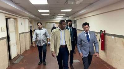 وزير الشباب يقوم بجولة تفقدية لأعمال تطوير المدينة الشبابية والرياضية بشرم الشيخ