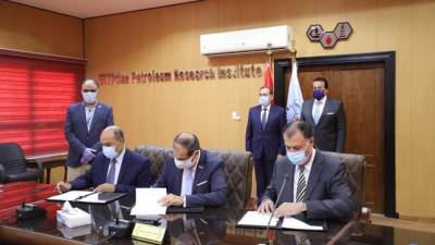 وزيرا"التعليم""والبترول" يشهدان توقيع تعاون بين جامعة القاهرة ومعهد بحوث البترول وهيئة للبترول