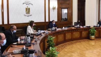 رئيس الوزراء يتابع أنشطة "صندوق مصر السيادي"