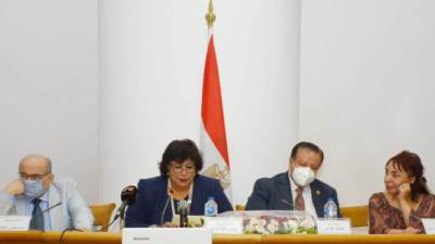وزيرة الثقافة تطلق فعاليات الاحتفاء بصلاح عبد الصبور بمؤتمرفارس الكلمة بالأعلى للثقافة