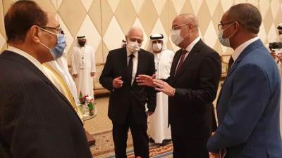 "الجزار" يستعرض جهود مصر في مجال ترشيد استهلاك المياه وتحلية مياه البحر