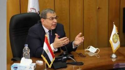 القوى العاملة: فرص عمل  علي 8 مهن بالوادي الجديد