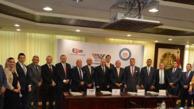 بنك مصر والأهلي والقاهرة يتحالفان لترتيب قرض لشركة تكنولوجيا الأخشاب