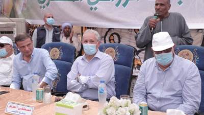 "البنك الزراعي"يمول تجربة زراعة القصب بالشتلات والري الحديث والطاقة الشمسية في الصعيد