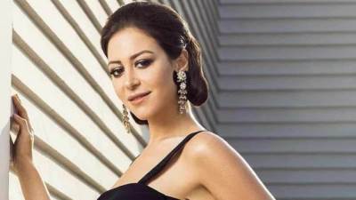 منة شلبى تترشح لجائزة "الإيمي" العالمية