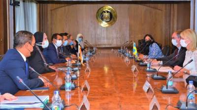 "جامع"تبحث مع نظيرتها السويدية سبل النهوض بالتعاون الاقتصادى والاستثماري بين البلدين 