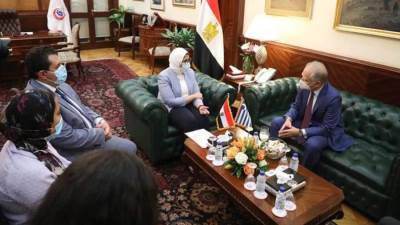وزيرة الصحة تستقبل السفير اليوناني لمصر لبحث سبل التعاون في القطاع الصحي