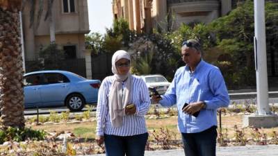 رئيس جهار القاهرة الجديدة يتابع استعدادات موسم الشتاء وأعمال التطوير بالتجمع الأول