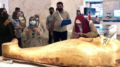 وفود رفيعة المستوي من الأردن والجابون والمجر تزور المتحف القومي للحضارة المصرية