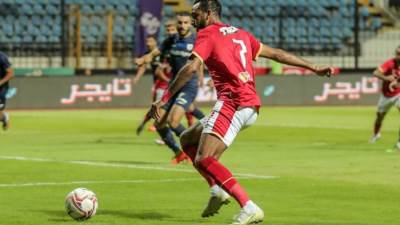 انتهاء الشوط الأول بالتعادل السلبي بين الأهلي وإنبي في كأس مصر