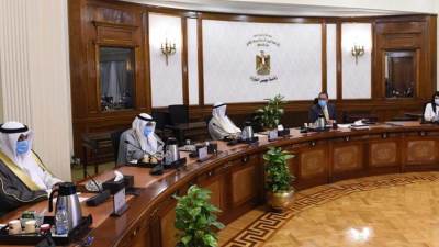 رئيس الوزراء يلتقي مدير عام الصندوق الكويتي للتنمية الاقتصادية العربية