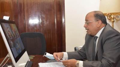 "شعراوي" يبحث مع محافظي أسيوط والإسكندرية والإسماعيلية تسريع إجراءات تقنين أراضي الدولة