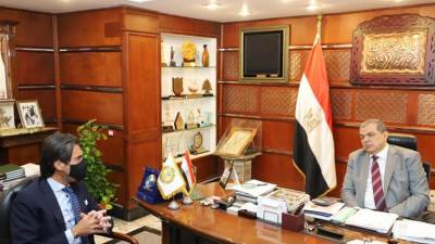 إعداد بروتوكول تعاون لتدريب الشباب الفنيين على السلامة والصحة المهنية