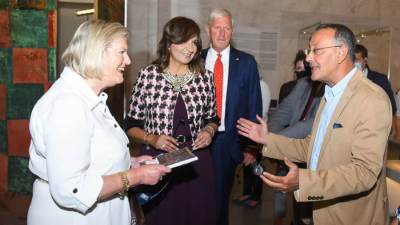 وزيرة الهجرة ونظيرتها الهولندية تجريان زيارة إلى متحف الحضارة المصرية بالفسطاط