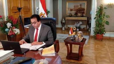 وزير التعليم العالي يشارك في اجتماع عن العلم المفتوح باليونسكو