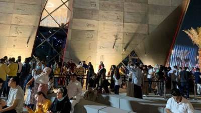  إقبال كبير من الزائرين على الجناح المصرى عقب الافتتاح الرسمى للفعاليات