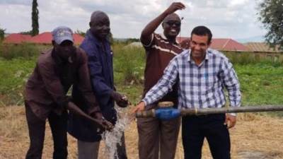 الري: مصر تنشيء محطات مياه شرب جوفية بجنوب السودان تعمل بالطاقة الشمسية