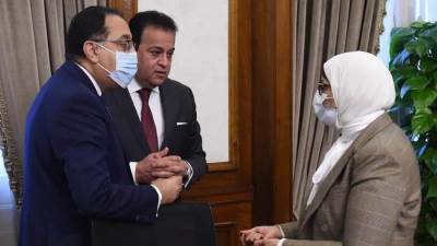 وزيرة الصحة: الدولة تُسخر إمكاناتها لتعزيز قدراتها التصنيعية في المجال الطبي