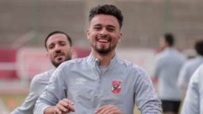 صلاح محسن يجدد عقده مع النادي الاهلي لمدة ٤ سنوات