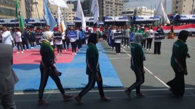 وزير التعليم العالي يتلقى تقريرًا حول احتفال الجامعات بذكرى نصر أكتوبر