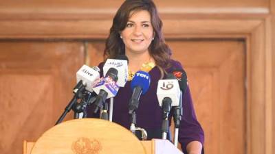 نبيلة مكرم:رغم كل التحديات استطاعت مصر تحقيق قفزة في تحويلات المصريين بالخارج