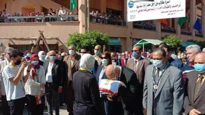 في ثاني أيام الدراسة... رئيس جامعة بنها يتفقد الدراسة بكليتي التجارة والآداب