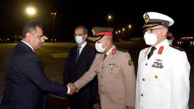 بدء اللقاء الموسع بين رئيس الوزراء ونظيره اليمني