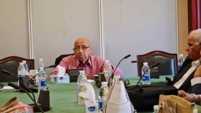 شعبة الأدوية تطالب بعقد لقاء مع رئيس هيئة الدواء لانقاذ الشركات الصغيرة من التوقف