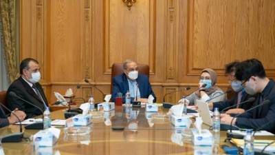 "وزيرالإنتاج الحربى" يبحث مع وفد كوري جنوبي التعاون المشترك في إدارة المخلفات