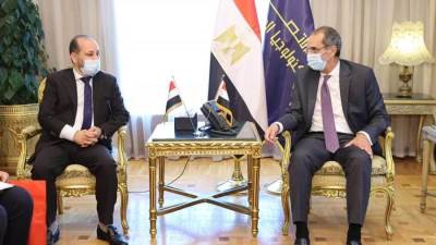  وزير الاتصالات المصري يستقبل نظيره اليمنى لبحث التعاون فى مجال الاتصالات والتكنولوجيا