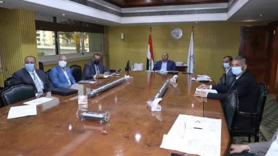 وزير النقل يتابع تطوير ميناء السخنة وعدد من مشروعات موانئ البحر الأحمر