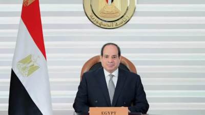 السيسي يعود إلى ارض الوطن بعد المشاركة في قمة دول تجمع الفيشجراد