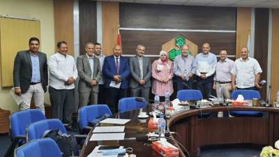 الصناعات الغذائية بالعاشر من رمضان تناقش أزمة ارتفاع أسعار السكّر وتوفيره للمصانع