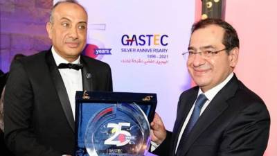 "غازتك".. 25 عامًا من التحديات والانجازات فى مجال استخدام الغاز الطبيعى بالسيارات