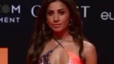 دينا الشربيني بإطلالة جريئة على ريد كاربت في ثالث أيام مهرجان الجونة