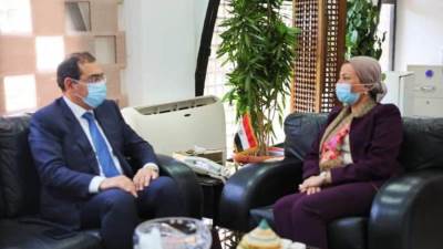 «البيئة» و«البترول» يوقعان تعاونًا لتنظيم إجراءات الحصول على الموافقات البيئية للبحث والتعدين