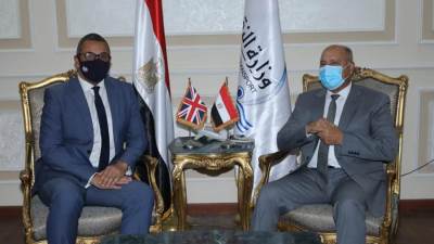 "الوزير" يستقبل وزير الدولة البريطاني للشرق الأوسط وشمال إفريقيا للتعاون بقطاعات النقل
