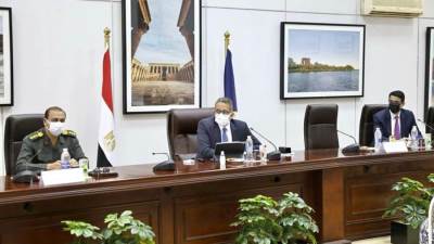 "وزير السياحة" يتابع أعمال تطوير الزائرين في عدد من المواقع الأثرية والمتاحف