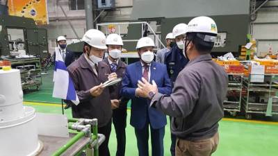 "وزير للإنتاج الحربي" يتفقد مصانع شركتيّ "هيونداي ويا"و"هانوا"الكوريتين لبحث سبل تعزيز التعاون
