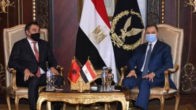 وزير الداخلية يستقبل وزير الشئون الداخلية بألبانيا لبحث سبل التعاون الامنية للبلدين