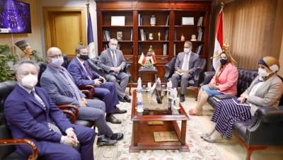 وزير السياحة يستقبل سفير جمهورية التشيك لدى مصر لتعزيز سبل التعاون