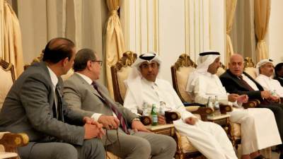 بحضور سعفان.. مجلس إدارة "العمل العربية" ضيوف عشاء وزير العمل القطري