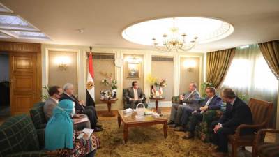 وزير التعليم العالي يبحث آليات التعاون العلمى مع التشيك